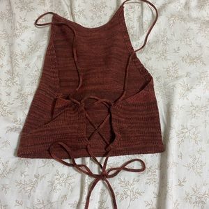 brown top